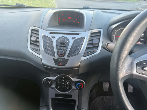 Ford Fiesta image 21