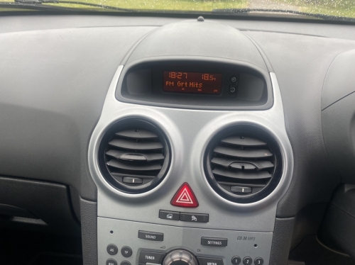 Vauxhall Corsa image 17