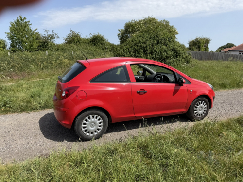 Vauxhall CORSA image 3