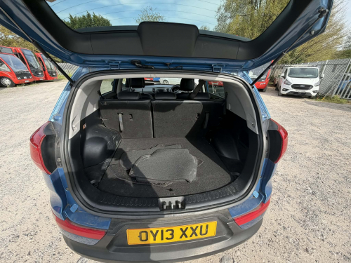 Kia SPORTAGE image 8