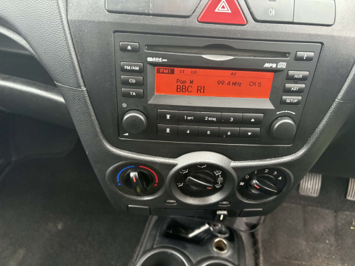 Kia PICANTO image 19