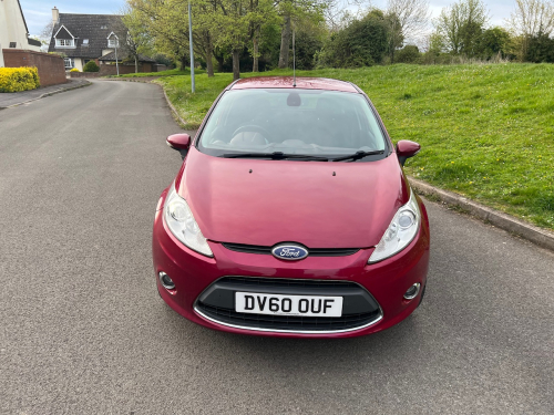 Ford FIESTA  TITANIUM image 10