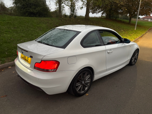 Bmw 120d m sport image 3