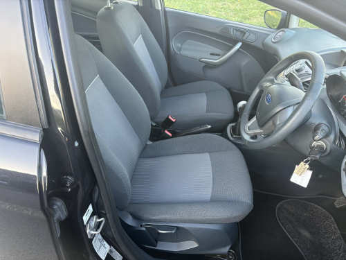 Ford Fiesta image 11