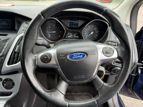 Ford FOCUS image 22
