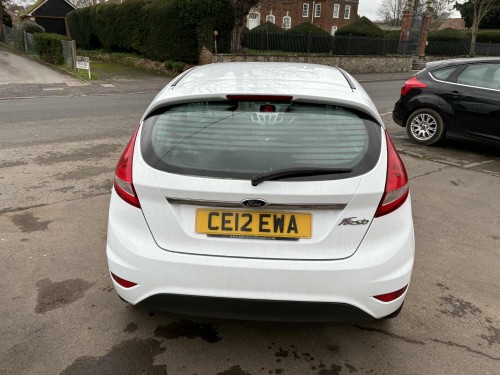 Ford FIESTA image 5