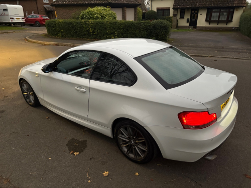 Bmw 120d m sport image 5