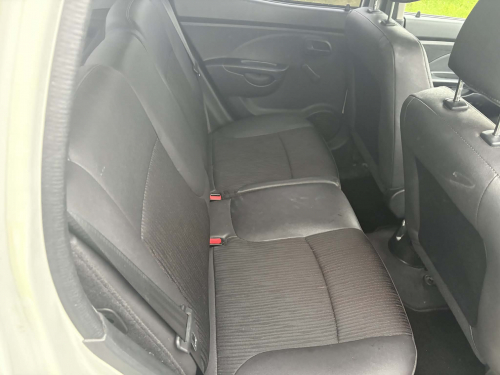 Kia PICANTO image 13