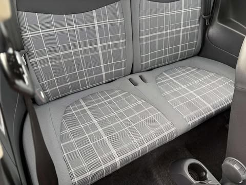 Fiat 500 LOUNGE image 18