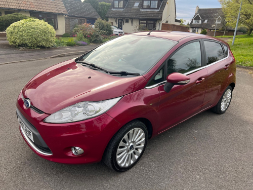 Ford FIESTA  TITANIUM image 9