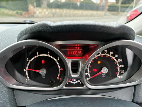 Ford FIESTA image 14