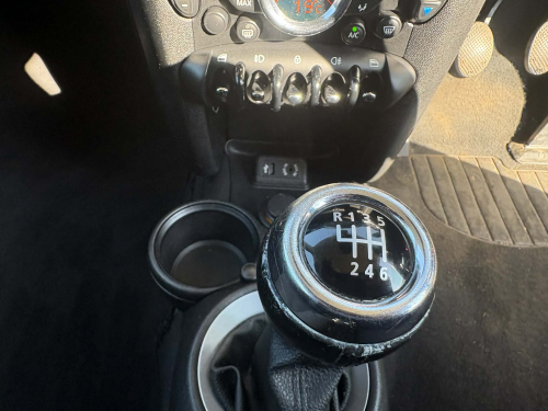 Mini One image 19
