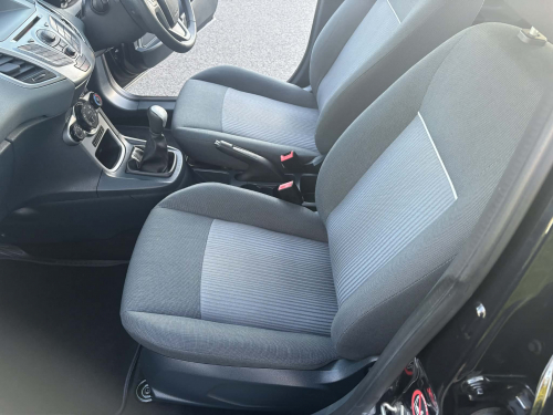 Ford Fiesta image 15