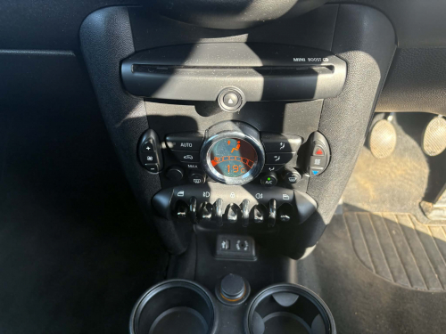 Mini One image 18