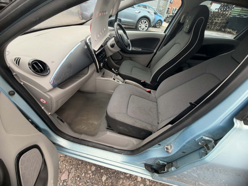 Renault zoe image 11