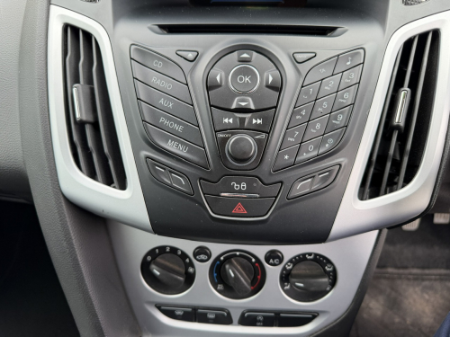 Ford FOCUS image 18