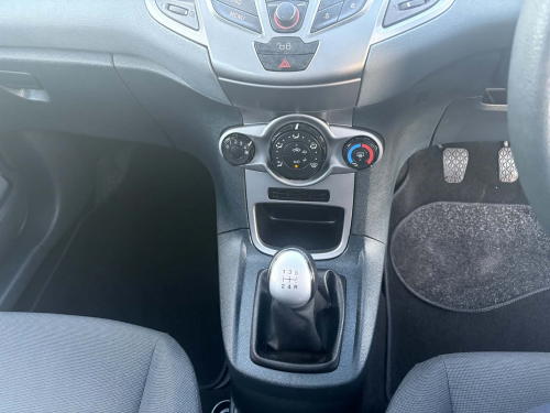 Ford Fiesta image 23