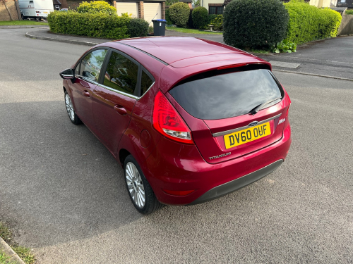 Ford FIESTA  TITANIUM image 6