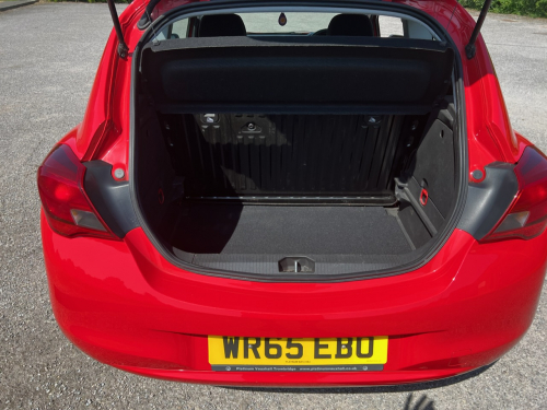 Vauxhall CORSA ECO FLEX STING image 15