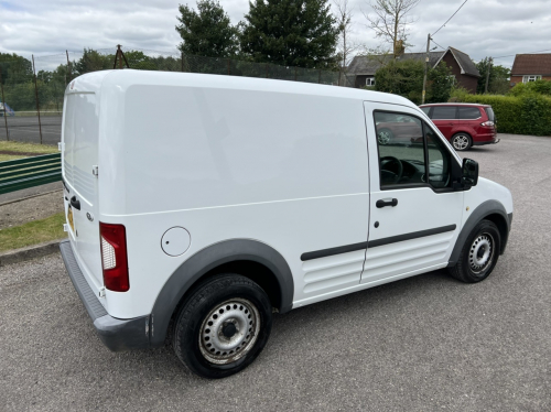Ford TRANSIT CONNECT image 3