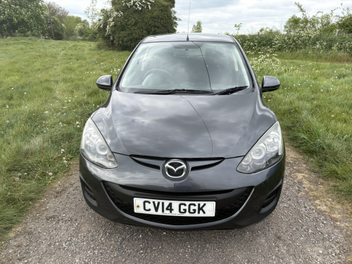 Mazda 2 image 10