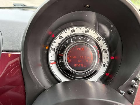 Fiat 500 LOUNGE image 12